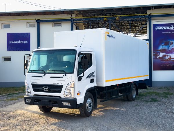 Изотермический фургон на базе давальческого шасси Hyundai Mighty EX-8